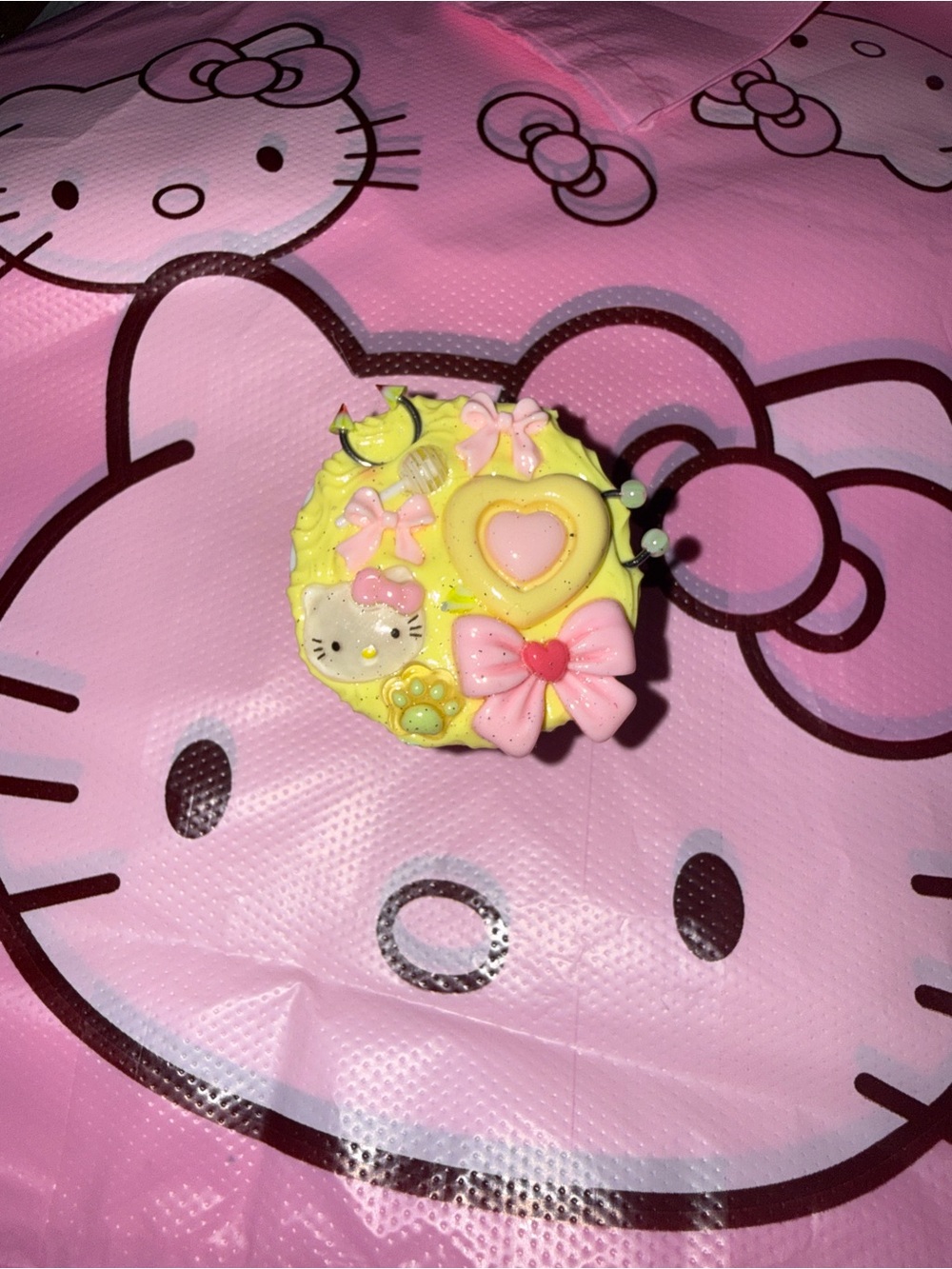 Hello Kitty Yellow & Pink Popsocket Accessory Charm - Picture 2 of 2
